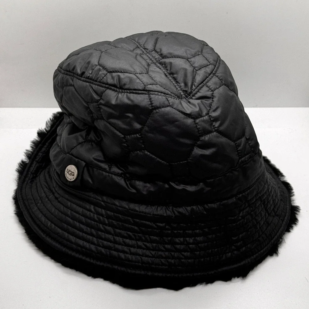 UGG Australia Black Quilted Puffer Bucket Hat Real Shearling Fur Lined Trim OS